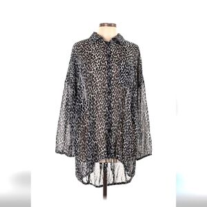 Torrid L 3/4 Sleeve Blouse